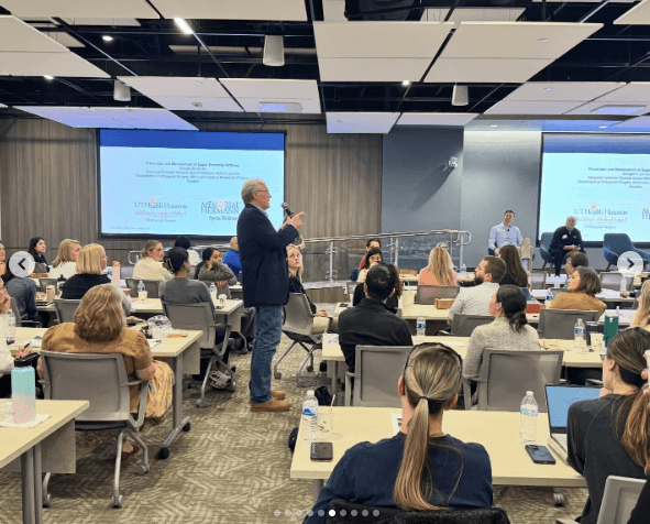 Strategic Keynote Programs' Function In Business Transformation